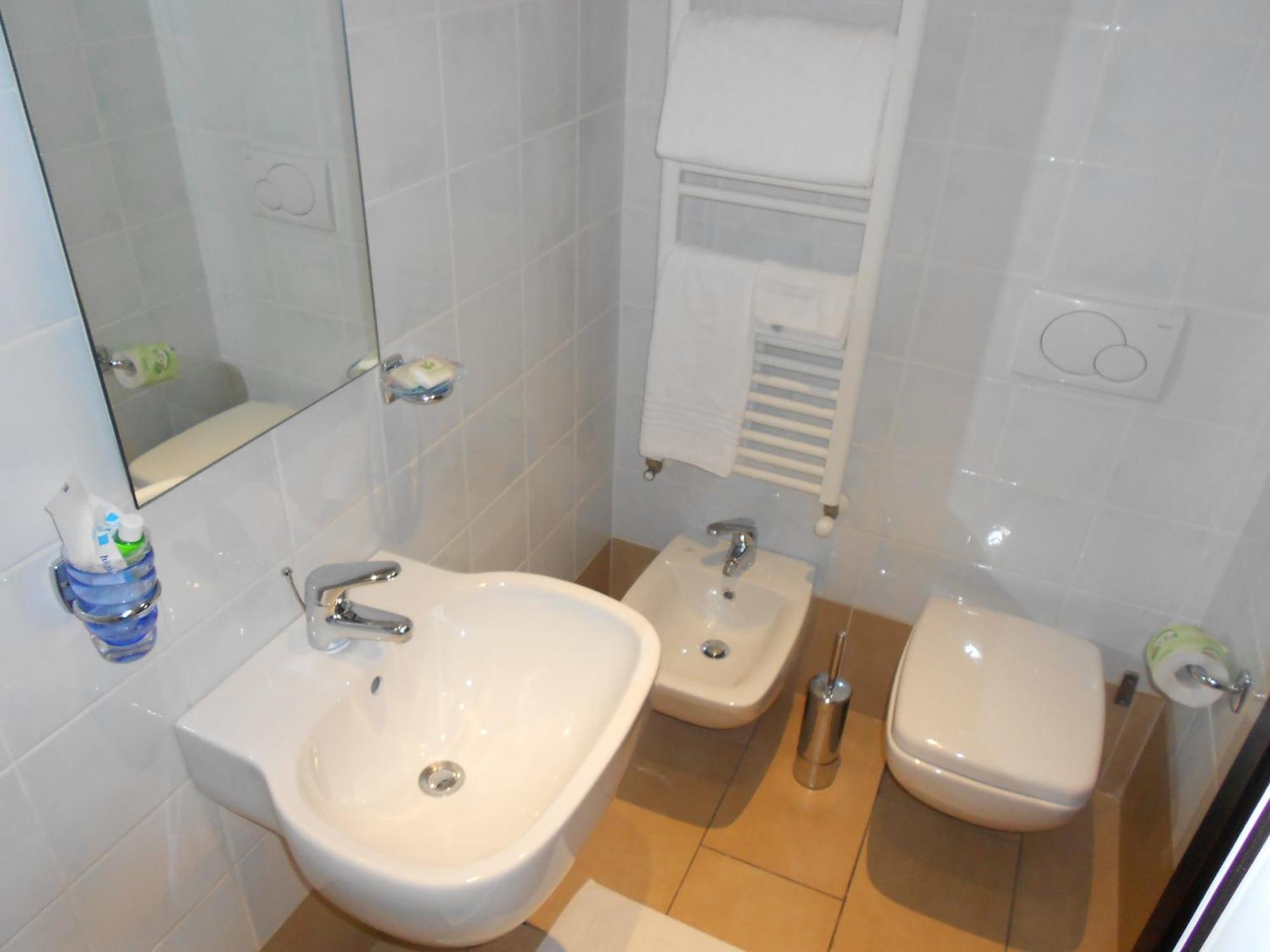 Hotel Tenda Rossa Marina di Carrara Kültér fotó