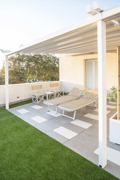 Hotel Tenda Rossa Marina di Carrara Kültér fotó